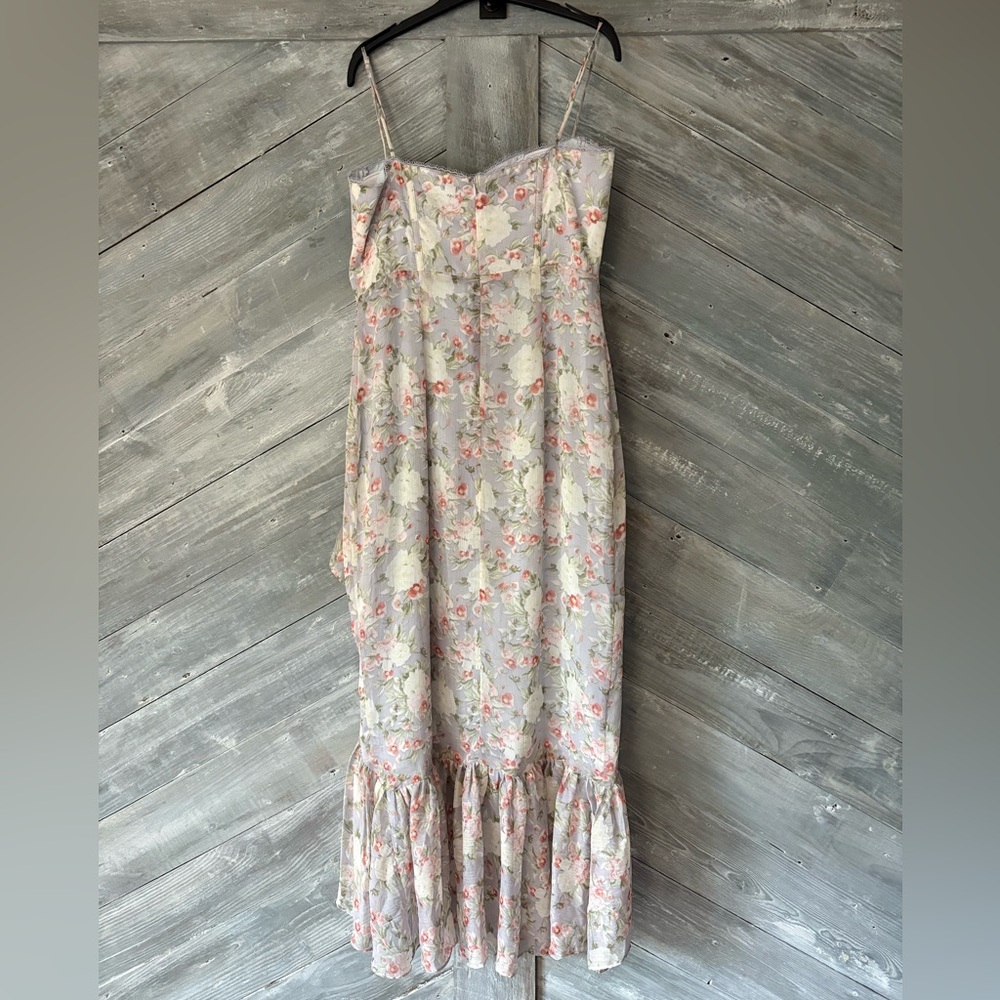 ASTR the Label Brisbane Asymmetrical Floral Midi Dress - NWT - Picture 6 of 12